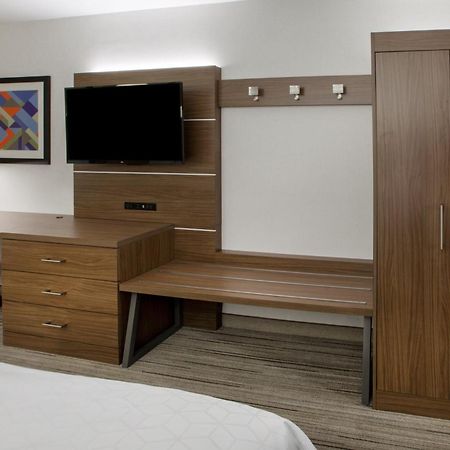 Holiday Inn Express & Suites - Miramar By Ihg Экстерьер фото