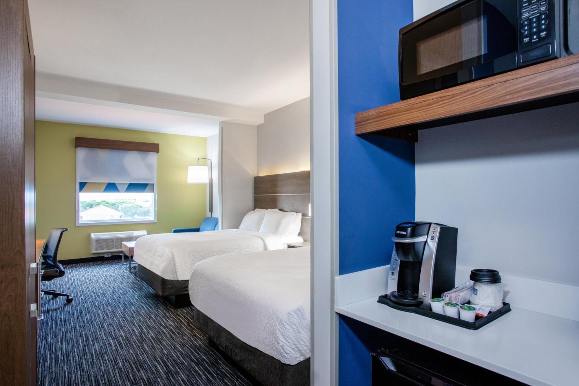 Holiday Inn Express & Suites - Miramar By Ihg Экстерьер фото
