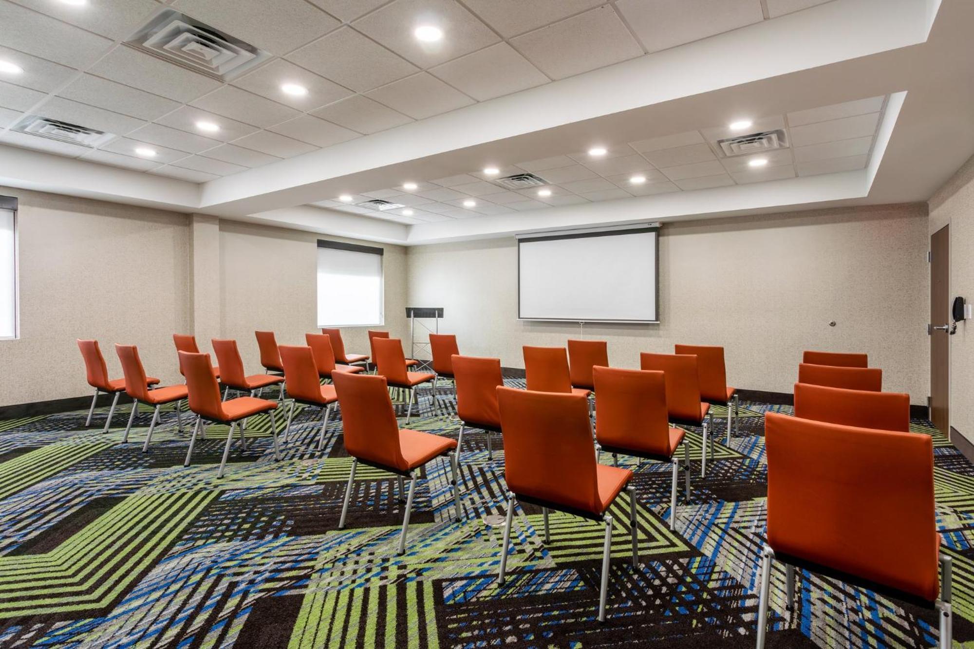 Holiday Inn Express & Suites - Miramar By Ihg Экстерьер фото