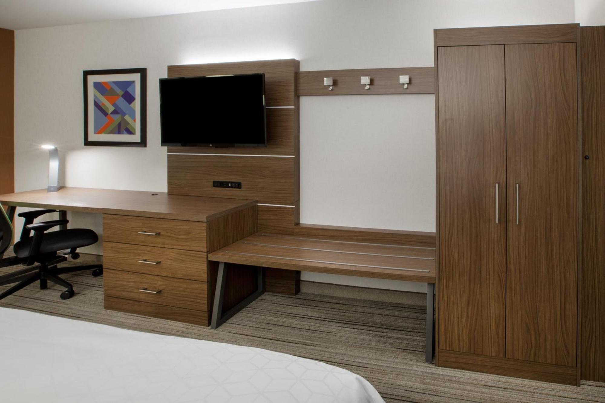 Holiday Inn Express & Suites - Miramar By Ihg Экстерьер фото