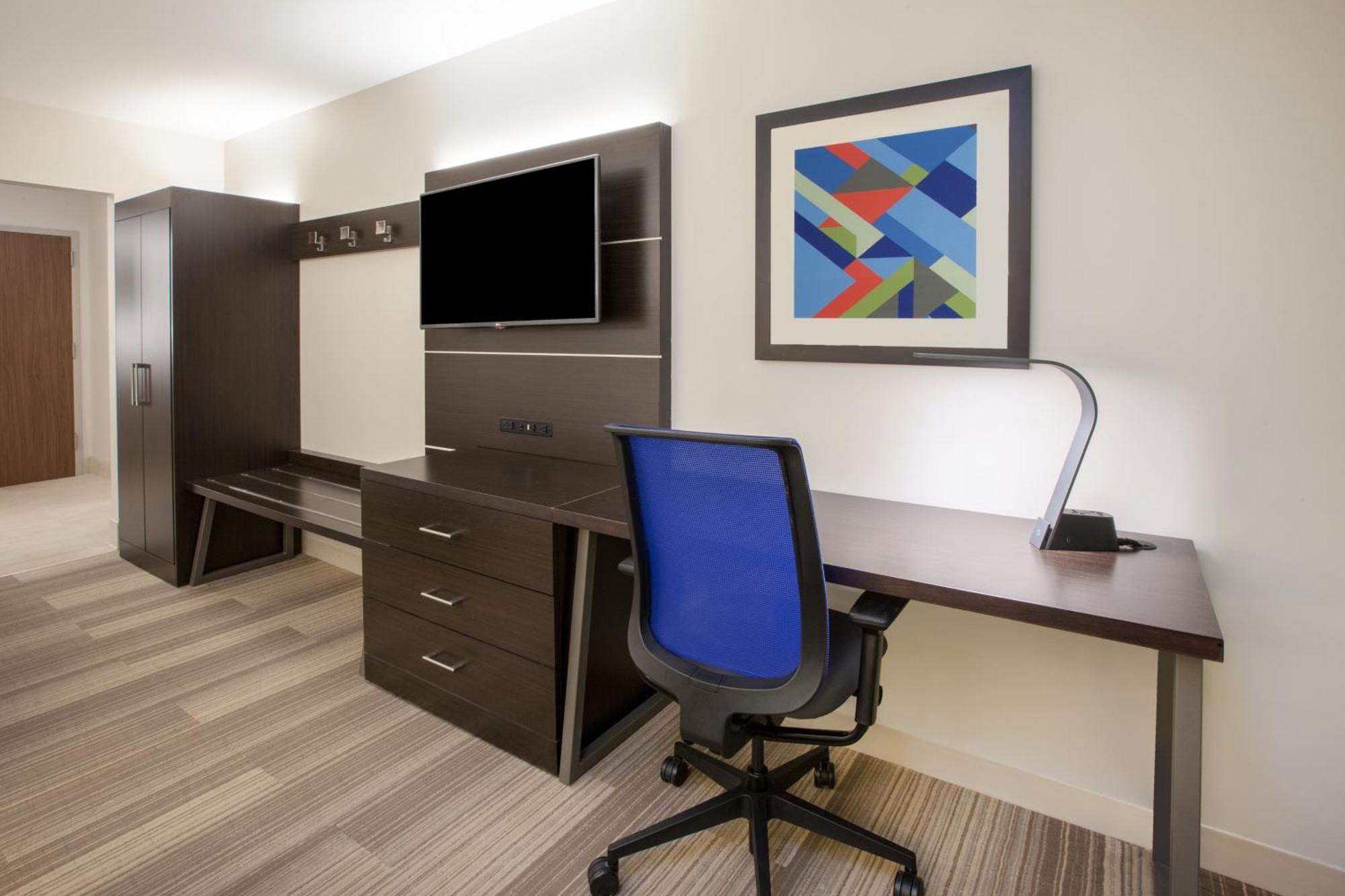 Holiday Inn Express & Suites - Miramar By Ihg Экстерьер фото