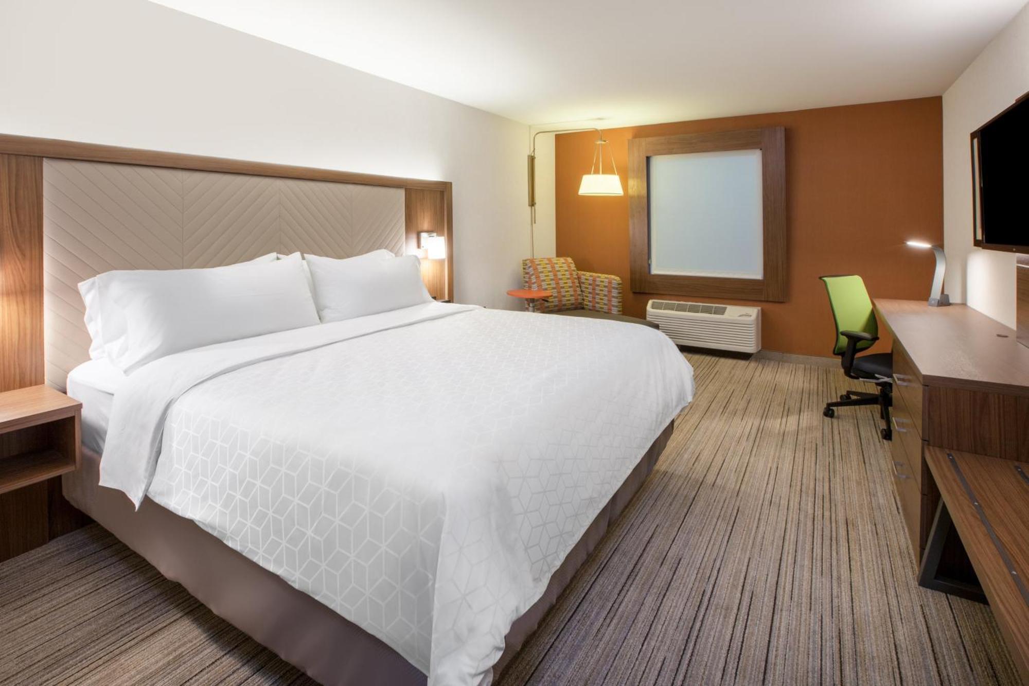Holiday Inn Express & Suites - Miramar By Ihg Экстерьер фото